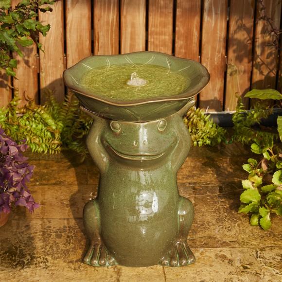 Glitzhome Glitzhome 21.5"H Olive Green Frog Hold A Lotus Birdbath Ceramic Outdoor Floor Fountain With Pump And LED Light (KD)