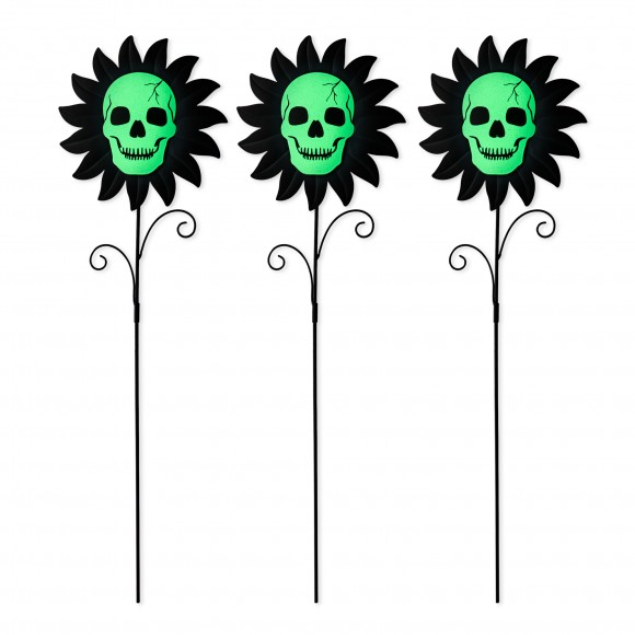 glitzhome Glitzhome 24"H Set of 3 Halloween Metal Sunflower Skulls Glow-in-Dark Yard Stake (KD)