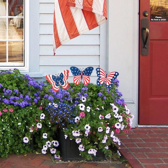 Glitzhome Glitzhome 24"H Set Of 3 Patriotic Americana Metal Butterflies Yard Stake (KD)