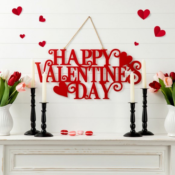 Glitzhome Glitzhome 24"L Metal "HAPPY VALENTINE'S DAY" Wall Decor