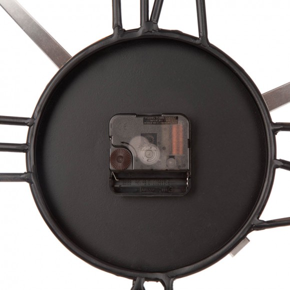 Glitzhome Glitzhome 26.77"D Farmhouse Metal And Rope Wall Clock