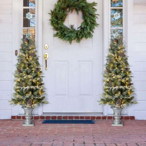 Glitzhome Glitzhome 2PK 5ft Pre-Lit Pine Artificial Christmas Porch Tree With 180 Warm White Lights And Pinecones
