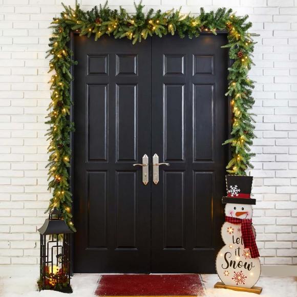 Glitzhome Glitzhome 2pk 9ft Pre-Lit Greenery Pine Cone Christmas Garland With Warm White LED Lights
