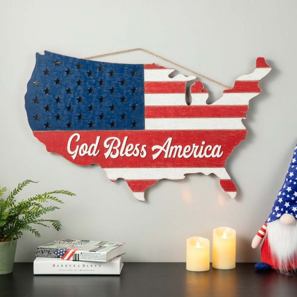 Glitzhome Glitzhome 32.25"L Wooden Patriotic America Map Wall Decor