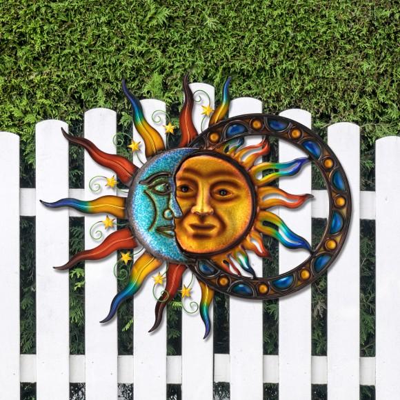 Glitzhome Glitzhome 33.5"L Metal Sun And Moon Wall Decor (KD)