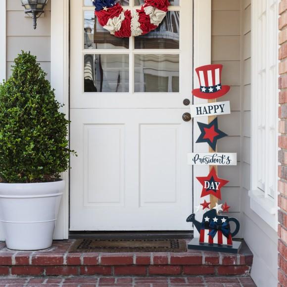 Glitzhome Glitzhome 35.75"H Patriotic Americana Wooden Top Hat Porch Sign (KD)