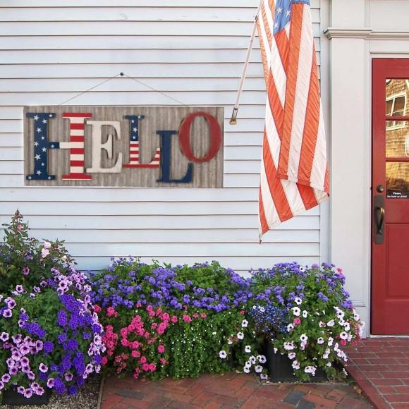 Glitzhome Glitzhome 36.10"L Metal/Wooden Patriotic HELLO Wall Décor