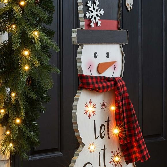 Glitzhome Glitzhome 36"H Lighted Wooden Christmas Snowman Porch Décor With Plaid Scarf