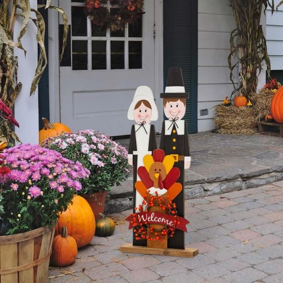 Glitzhome Glitzhome 36"H Thanksgiving Wooden Pilgrim Couple Poch Décor