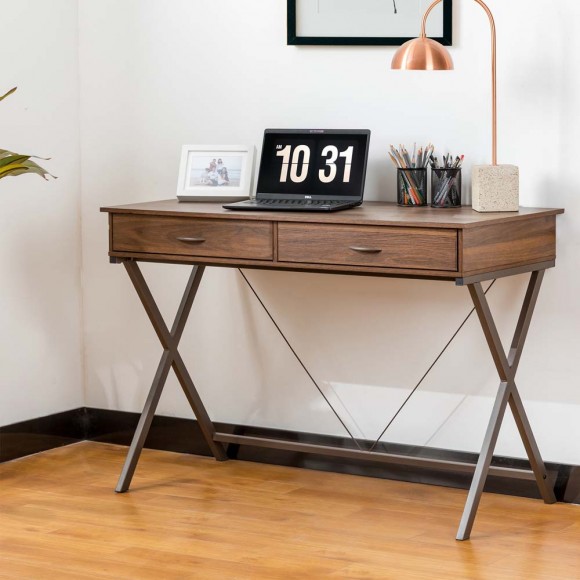 Glitzhome Glitzhome 43.25"L Modern Industrial Brown Wood/Metal Writing Desk With 1 Outlet And 2 USB Charging Ports