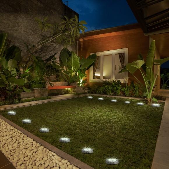 Glitzhome Glitzhome 5.25"H Set Of 4 Resin Solar Powered Disk Light Or Outdoor Pathway Light Or Ground Light (KD)