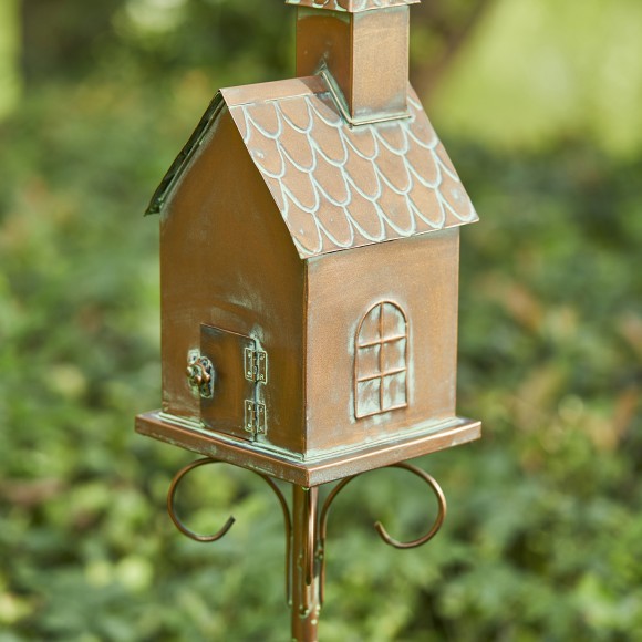 Glitzhome Glitzhome 53"H Farmhouse Faux Copper Distressed Metal Church Outdoor Decorative Garden Birdhouse With Stake (KD)