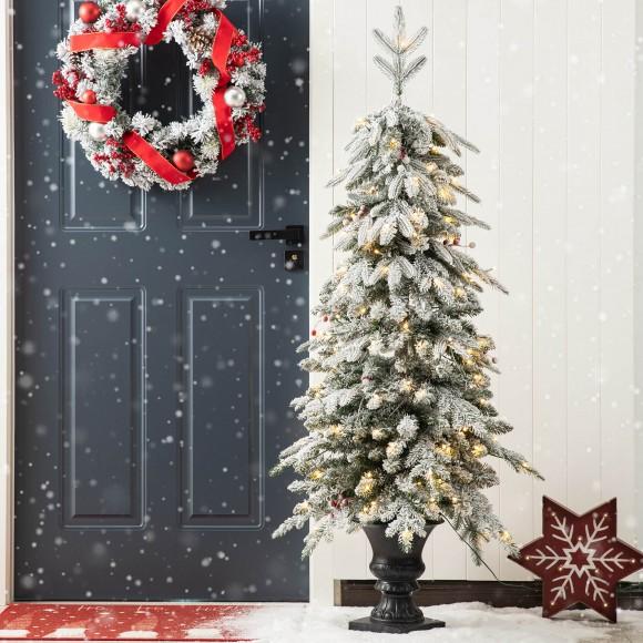 Glitzhome Glitzhome 5FT Pre-Lit Flocked Fir Artificial Christmas Porch Tree With 150 Warm White Lights And Red Berries