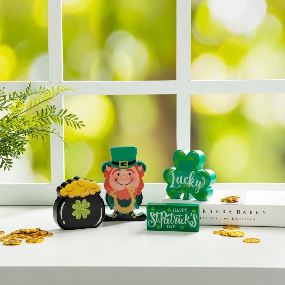 Glitzhome Glitzhome 6"H Set Of 4 St Patrick's Epoxy Wooden Shamrock & Pot Of Gold & Leprechaun Table Decor