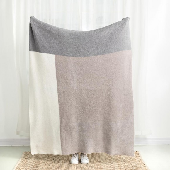 Glitzhome Glitzhome 60"L*50"W Knitted Polyester Feather Yarn Tricolor Throw Blanket 965g