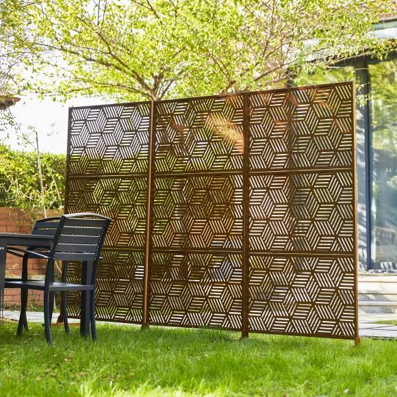 Glitzhome Glitzhome 6ft Brown Galvanized Steel Geometric Pattern Privacy Screen Fence Panel Room Divider With Riser Feet(KD)