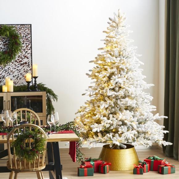 Glitzhome Glitzhome 7.5ft Pre-Lit Flocked Full Fir Artificial Christmas Tree With 580 Warm White/Multicolor LED Lights 9 Function W/Foot Pedal