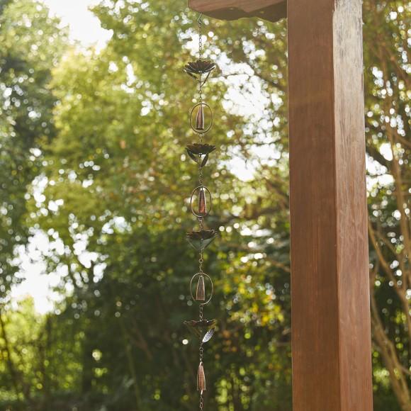 Glitzhome Glitzhome 8.5ft 20-Piece Faux Copper Lotus Flower And Bell Shaped Rain Chain With V-Shaped Gutter Clip
