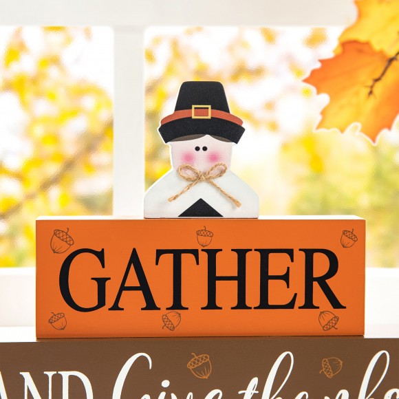 Glitzhome Glitzhome 9.5"L Thanksgiving Wooden Pilgrim Table Block Sign
