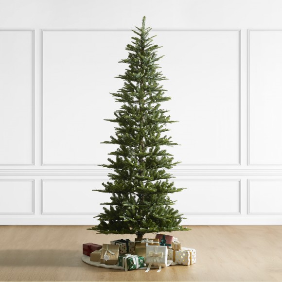 Glitzhome Glitzhome 9ft Pre-Lit Green Slim Fir Artificial Christmas Tree With 500 Strawberry Lights 9 Functional Warm White/Multi-color Remote Controller