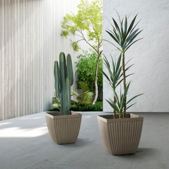 Glitzhome Glitzhome Eco-friendly Large Faux Concrete Square Plastic Fluted Pot Planters Set Of 2