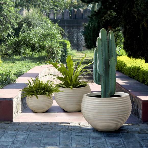 Glitzhome Glitzhome Eco-friendly Large Faux Porcelain Round Polyresin Fluted Planters Set Of 3