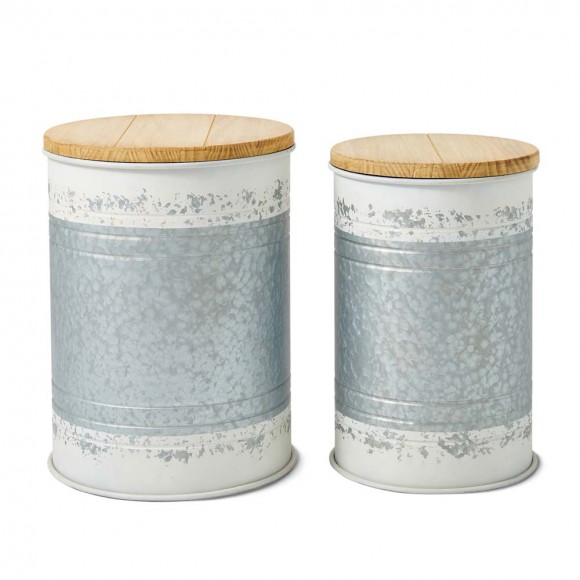 glitzhome Glitzhome Farmhouse Distressed White Galvanized Metal Storage Accent Table or Stool with Solid Wood Lid Set of 2