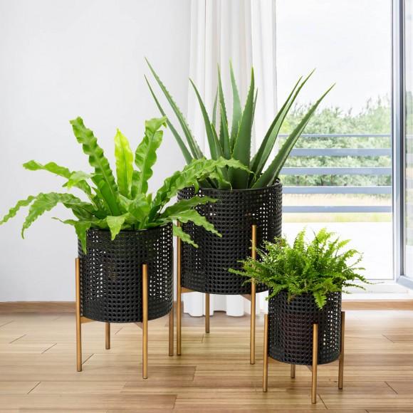 Glitzhome Glitzhome Faux Wicker Black Metal Pot Planter Stand Set Of 3
