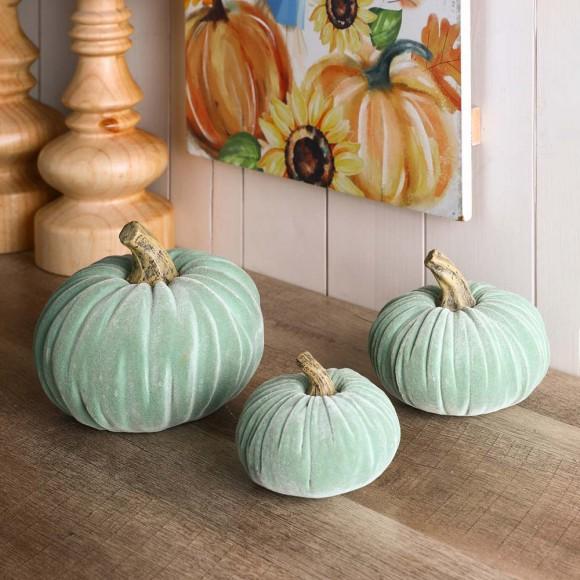 Glitzhome Glitzhome Mint Green Velvet/Resin Pumpkins Decor Set Of 3