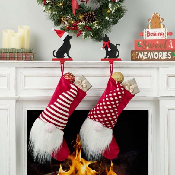Glitzhome Glitzhome Set Of 2 Wooden/Metal Cat & Dog Christmas Stocking Holder