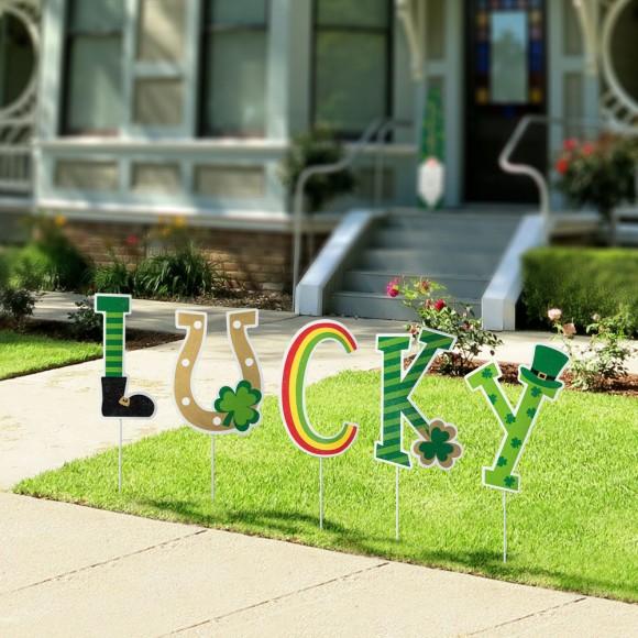 Glitzhome Glitzhome Set Of 5 St. Patrick's Metal "Lucky" Yard Stake Or Wall Decor