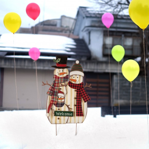 Glitzhome Glizhome 29.92"H Metal Snowman Family Yard Stake Or Wall Decor With Plaid Scarfs