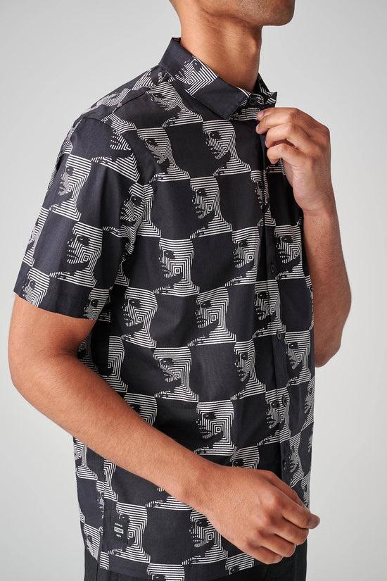 Globe Circuits SS Shirt - Black