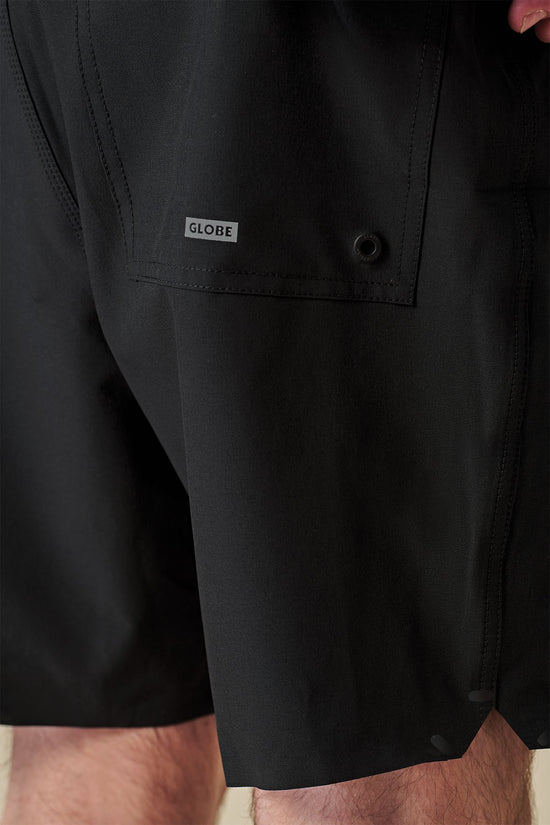 Globe Every Swell Boardshort - Black