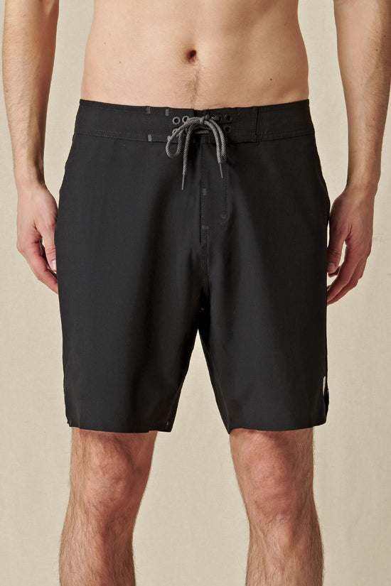 globe Every Swell Boardshort - Black