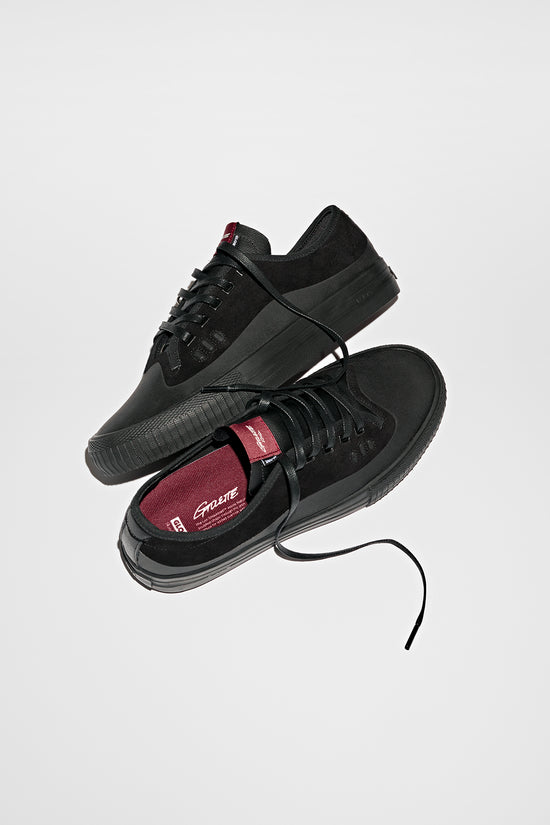 Globe Gillette - Black/Black Suede - Skate Shoes