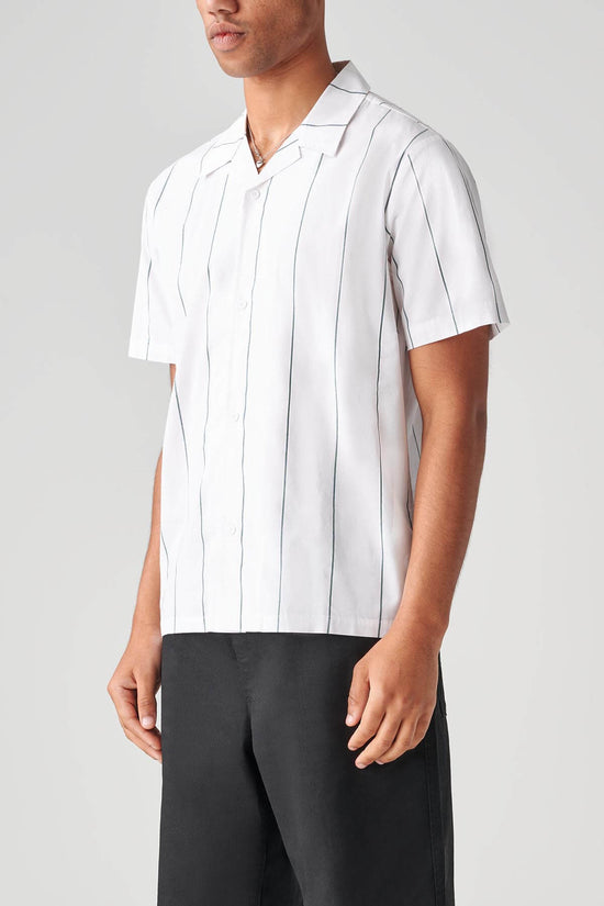 Globe Off Course SS Shirt - White