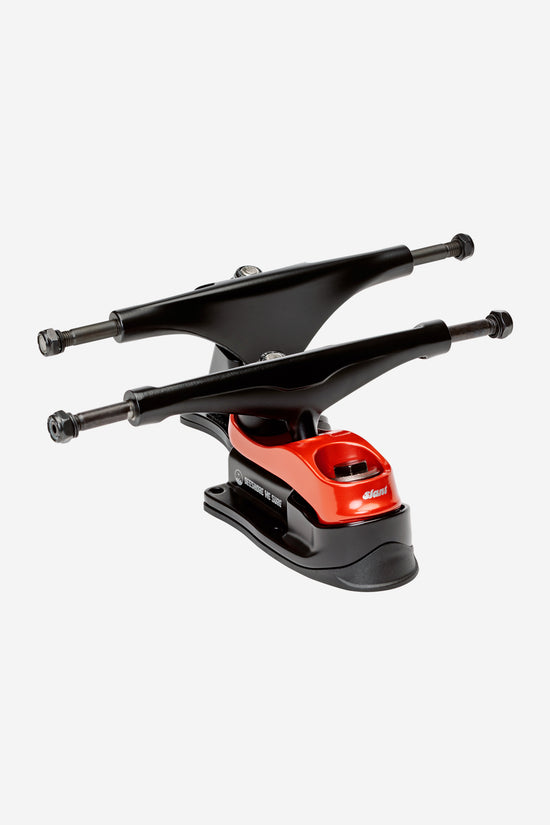 Globe Slant Surf Skate Trucks - Black/Red