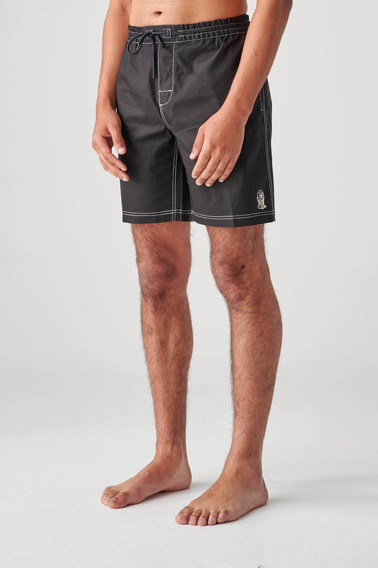 Globe Smashed Poolshort - Black