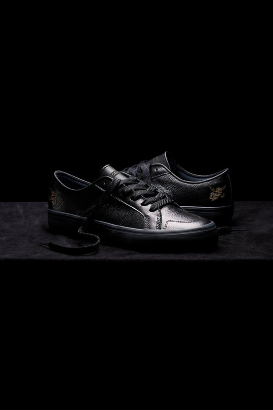 Globe Surplus - Black/Blue/Bauer - Skate Shoes