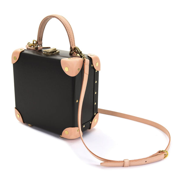 Globe Trotter Safari London Square