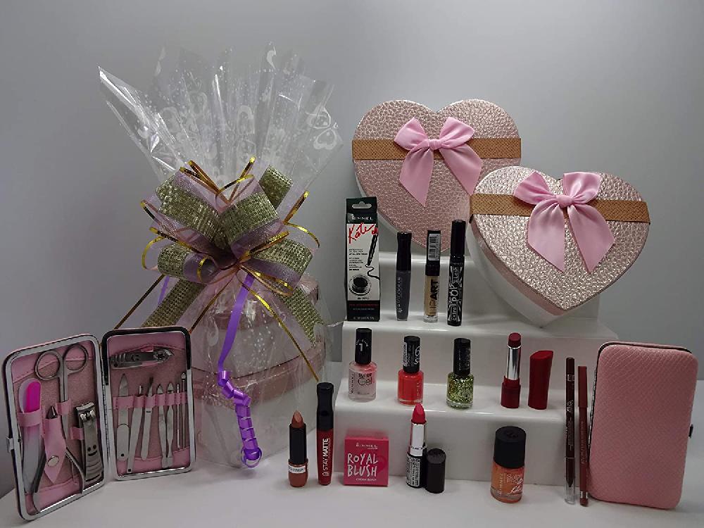 globe trotter Double Treat Valentines Day Hamper For Her Rimmel London 15pc Cosmetics Beauty Gift Box Bonus 12pc Manicure Pedicure Tool Kit