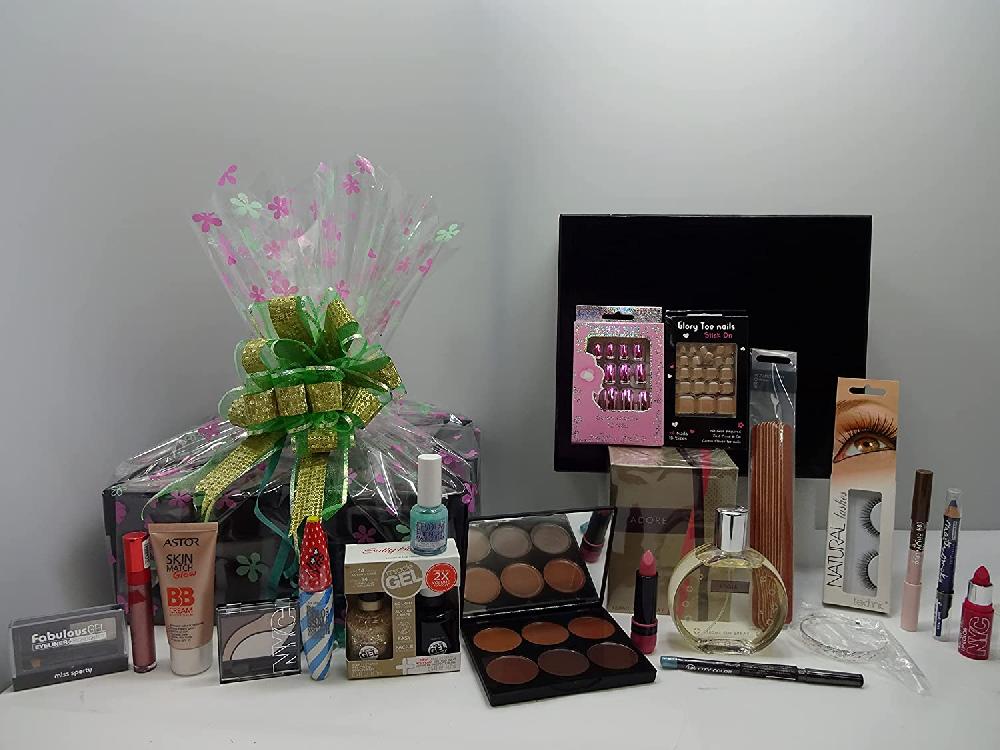 globe trotter Glory Cosmetics Silver Gift Hamper For Her Luxury Perfume & Make Up Gift Box Hamper