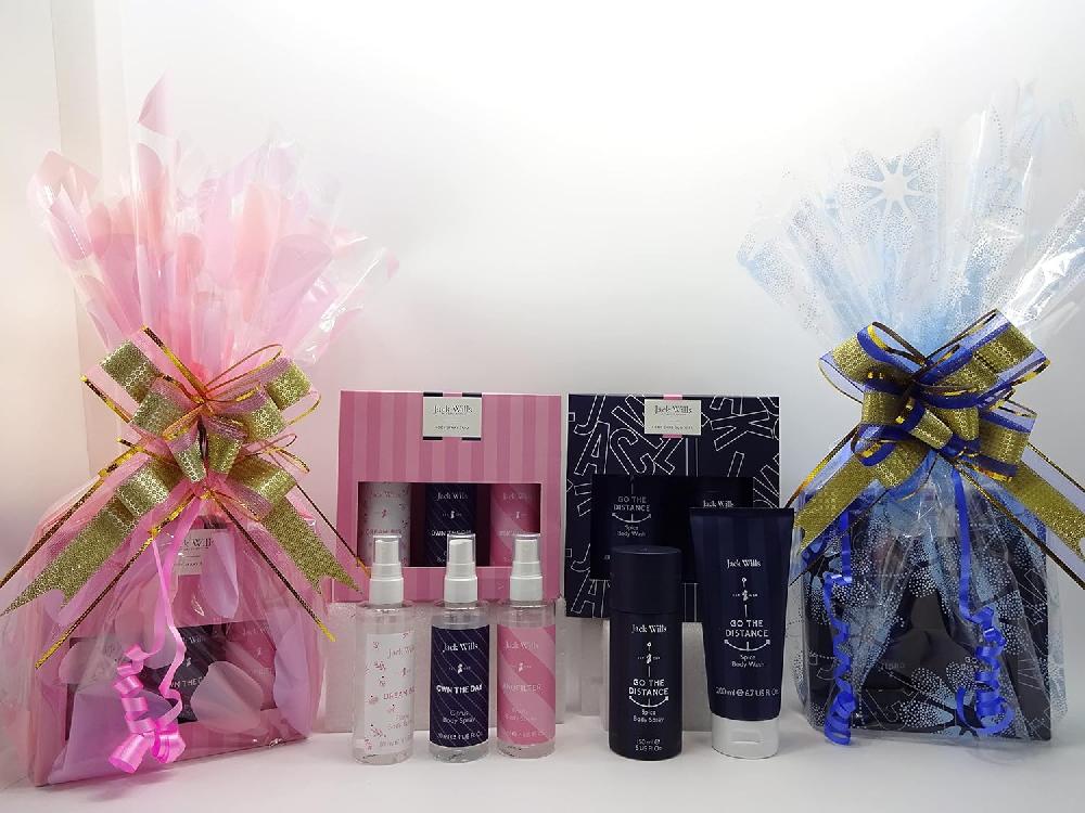 globe trotter Jack Wills Ladies Body Spray Trio Collection Gift Hamper And Jack Wills Body Care Duo Gift Set Gift Hamper Luxury Beauty Gift Hamper For Him & For Her