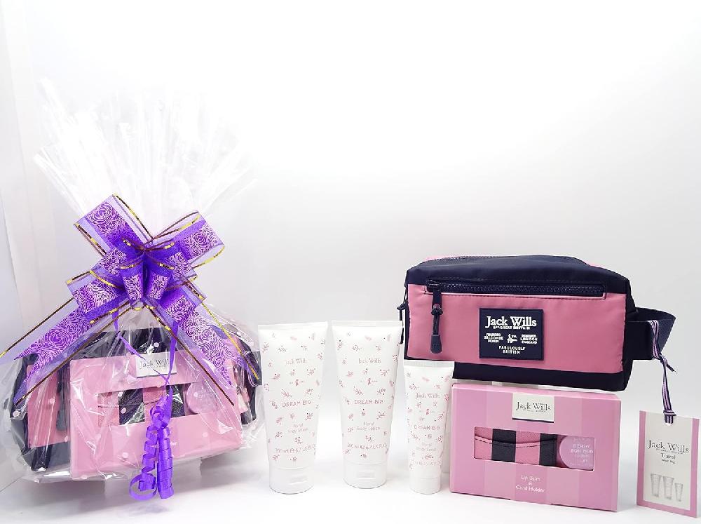 globe trotter Jack Wills Travel Bag Gift Set - Includes Floral Scented Body Wash Spray & Soap Jack Wills Card Holder & Lip Balm Ladies Gift Set Gift Hamper