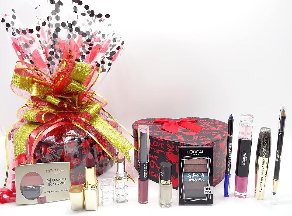 globe trotter L'Oréal 10 Piece Make Up Collection Gift Set Gift Hamper