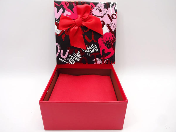 Globe Trotter L'Oreal 8pc Beauty Bundle Gift Set Manicure Tool Set