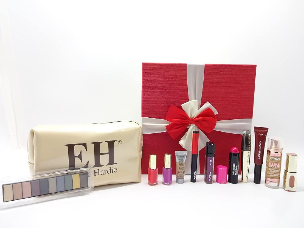 globe trotter L'Oreal Beauty Blockbuster 10pc Make Up Gift Box Gift Set + Free Foundation + Free Emma Hardie Make Up Bag