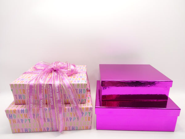 Globe Trotter L'Oréal Birthday Beauty Box Make Up Gift Set For Women 24pc Premium Make Up Products Birthday Gift Wrapped