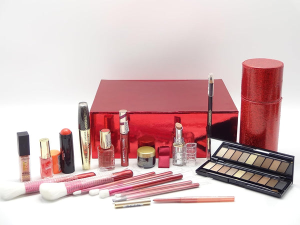 Globe Trotter L'Oréal Christmas Glam Gift Set Box Wrapped 10pc Makeup Goodies + Cream + 7pc Brush Set With Stand - Luxury Magnetic Closure Gift Box